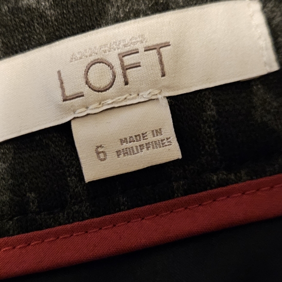 Loft size 6 Animal Print Skirt Very Very Soft, Take a look - Picture 2 of 6